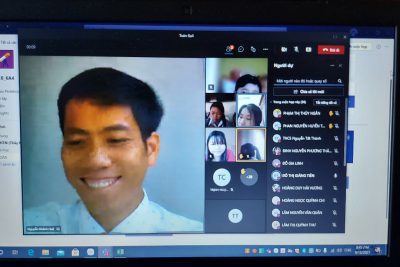BUỔI HỌC TRỰC TUYẾN ĐẦU TIÊN CỦA THẦY VÀ TRÒ TRƯỜNG THCS NGUYỄN TẤT THÀNH